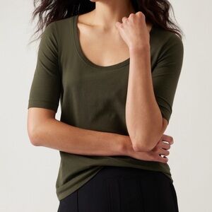 NWT Athleta Outbound Scoop Tee Size XL
